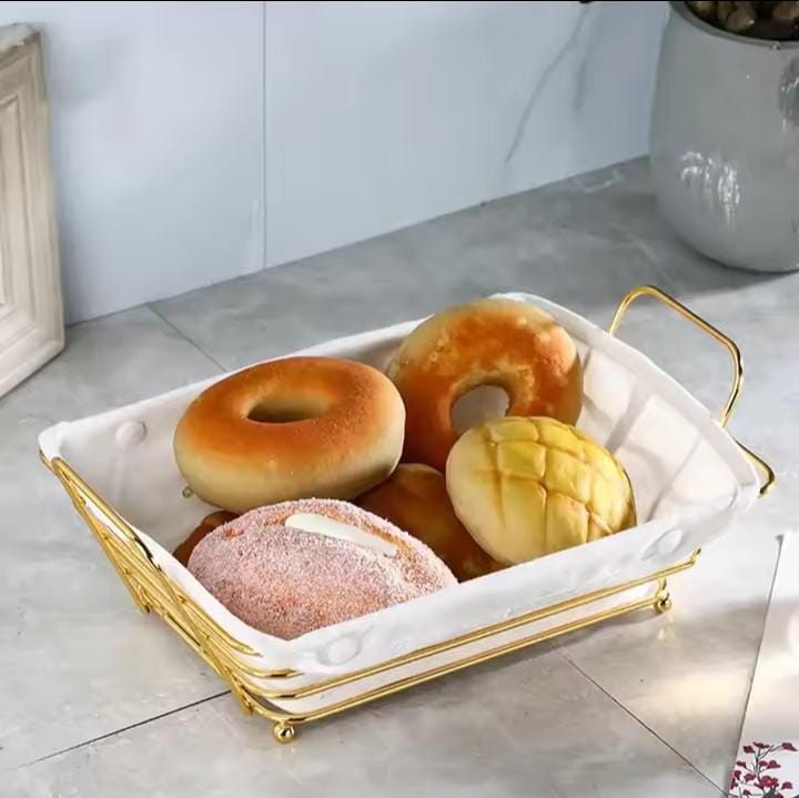 METALLIC Fruit or bread holder basket//palette with a White cloth, aesthetic way to display bread while serving