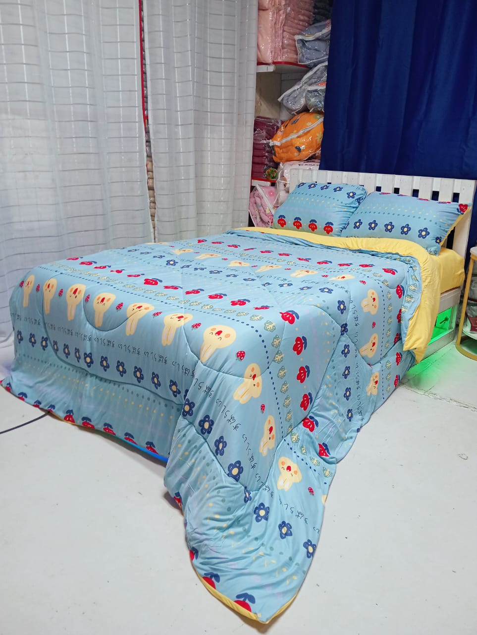 LYCRA Double Sided Cotton Duvet☑️Size:5×6/6×6 with 1 Duvet▫️1Bedsheet ▫️2pillowcases, washing machine friendly, colourful to suit all house themes