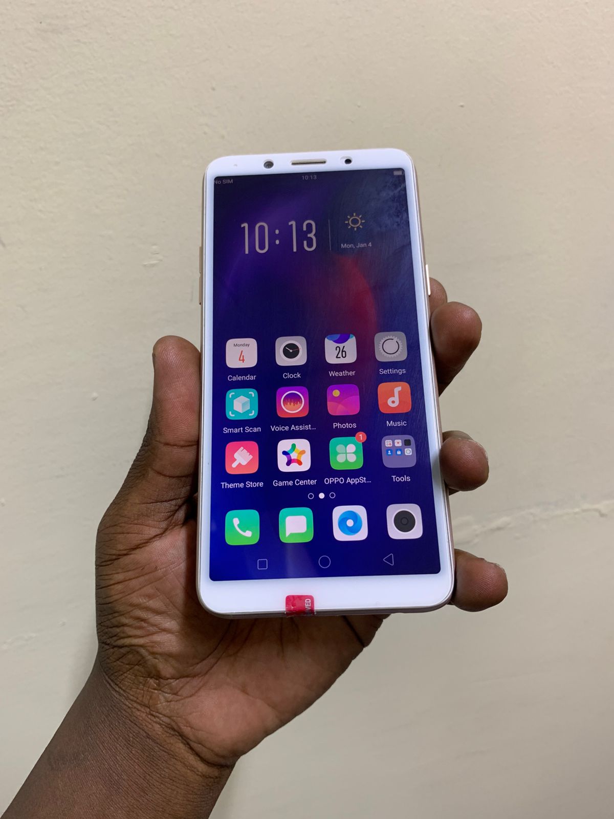 OPPO F5 – Certified Refurbished, 6″ Full HD Display, 20MP Front Selfie Camera, 16MP Rear Camera, 4GB RAM + 64GB Storage, Dual SIM Smartphone