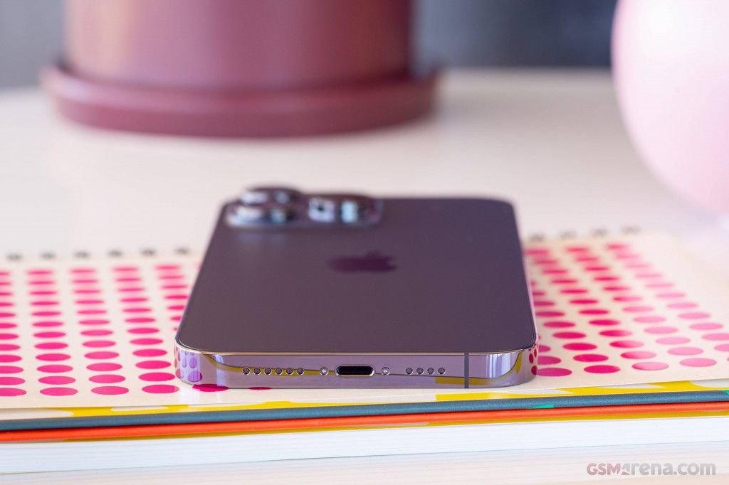 Apple iPhone 14 Pro Max 256GB Deep Purple – Open Box Like New, original factory-unlocked 5G smartphone with A16 chip, pro camera, smooth display & long-lasting battery