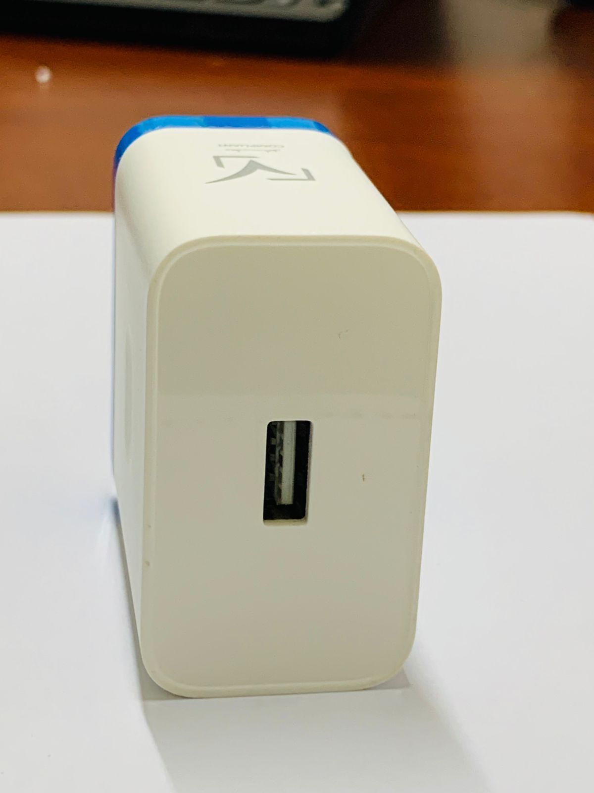 Original OPPO 80W VOOC Fast Charging Adapter. Super-fast, safe & stable charging for OPPO devices. Durable build. 30 Days Warranty included.