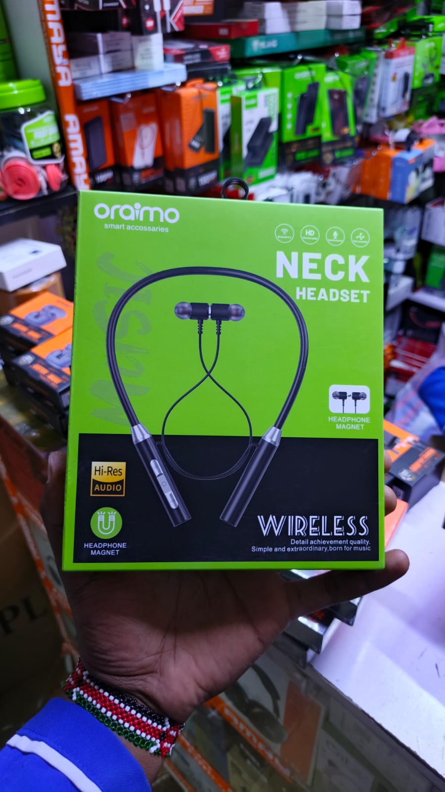 Oraimo Necklace   – True Wireless Bluetooth Necklace Earphones with Active Noise Cancellation (ANC), 40H Long Playtime, “Feel the Beat” Comfort Fit, High-Quality Audio