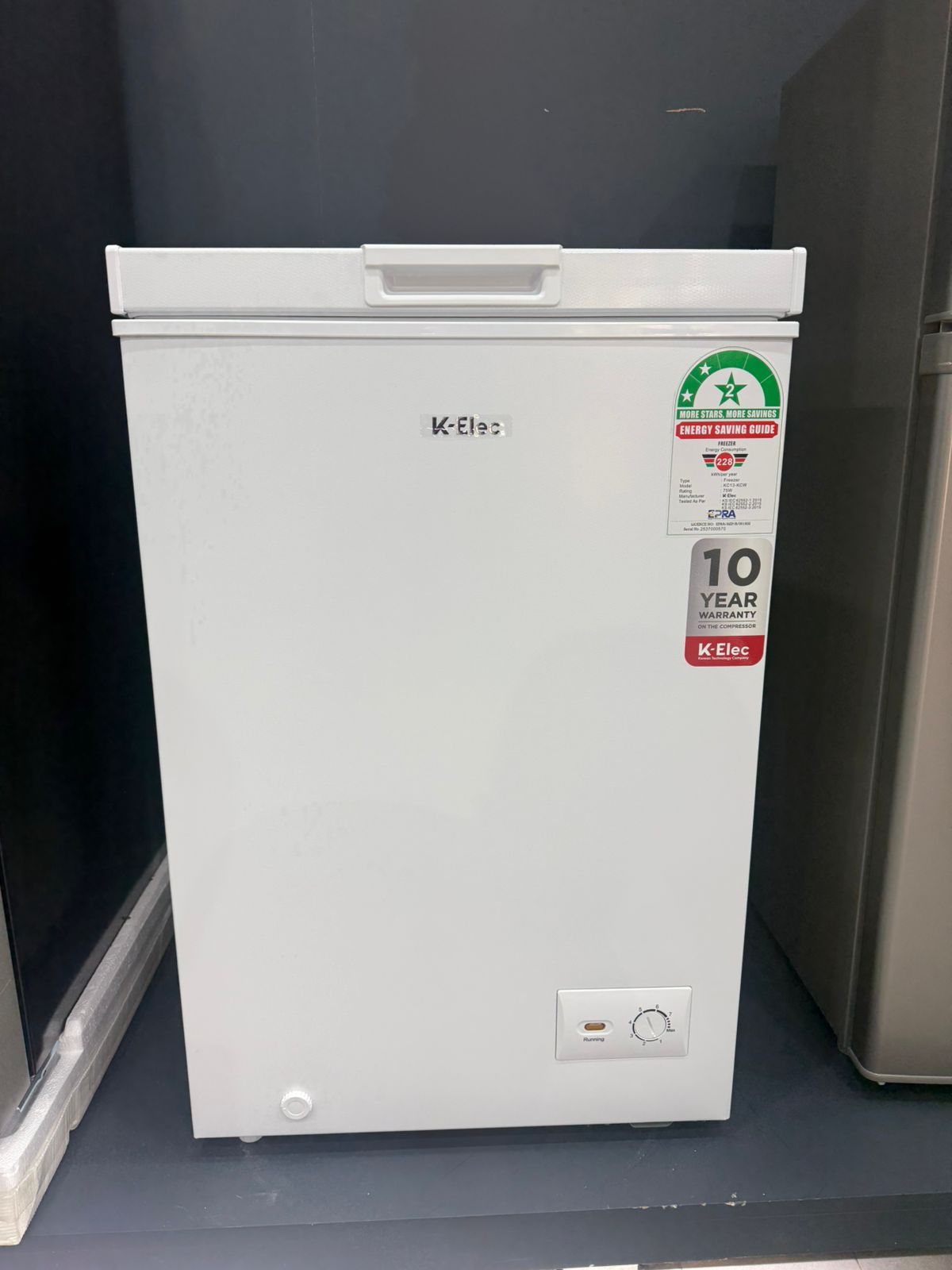 [EASTER SALE OFFER] K-ELEC 100Litres Vertical Chest Freezer KC13-KCW Single Flip Drain Freezer Energy-saving Freezer Fast Cooling Refrigerator