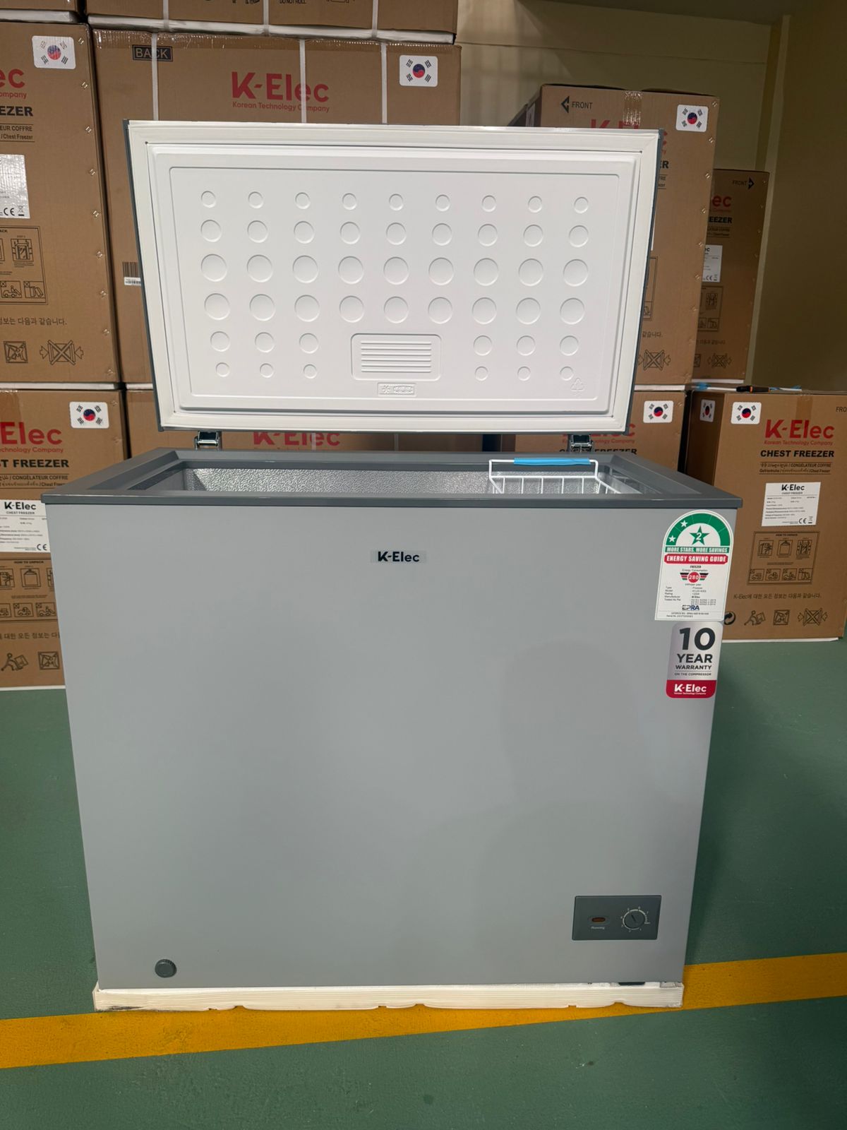 K-ELEC 200 Litres Vertical Chest Freezer KC25-KSS Energy Efficient Deep Freezer Perfect for Home & Business Use Fast Cooling Refrigerator + Free Fridge Guard