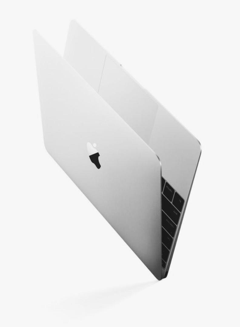 MacBook 2020 i7 32gb 512 ssd with free laptop bag
