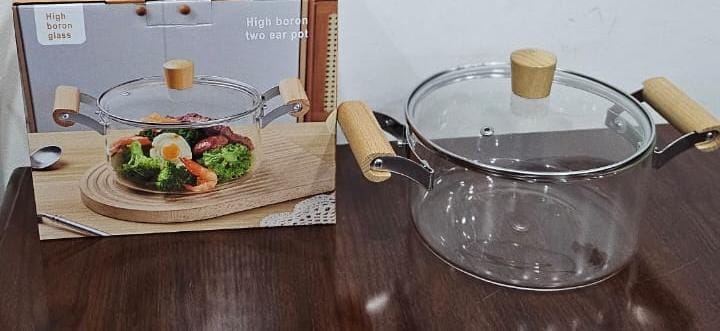 3 Litres High Boron Glass Cooking Pot with Lid & Wooden Handles | Heat Resistant Transparent Glass Soup & Stew Pot for Healthy Cooking