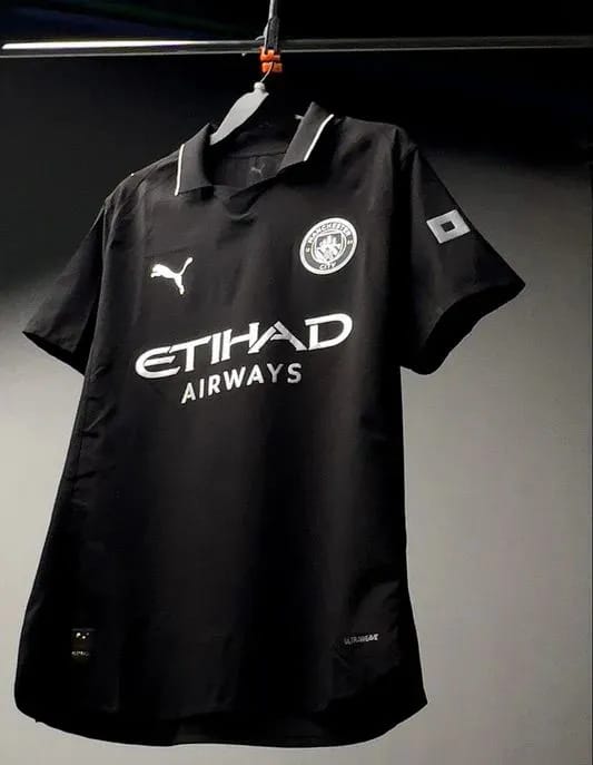 Manchester City FC Men’s 2025/26 Authentic Away Soccer Jersey – Slim Fit – Black