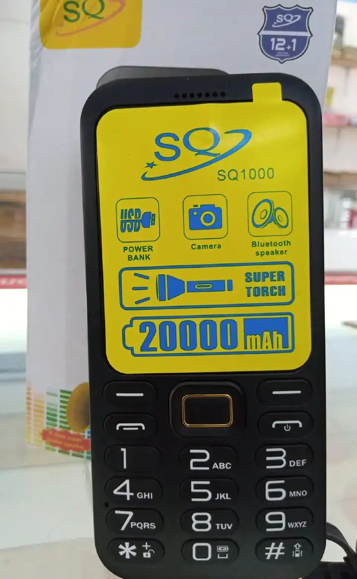 SQ Sq1000 - Powerbank Phone -5980mAh battery capacity 2.8`` HD SCREEN DUAL SIM OR QUAD SIM PHONE button mobile phone dual sim card Bluetooth connectivity spotlight torch FEATURED PHONE