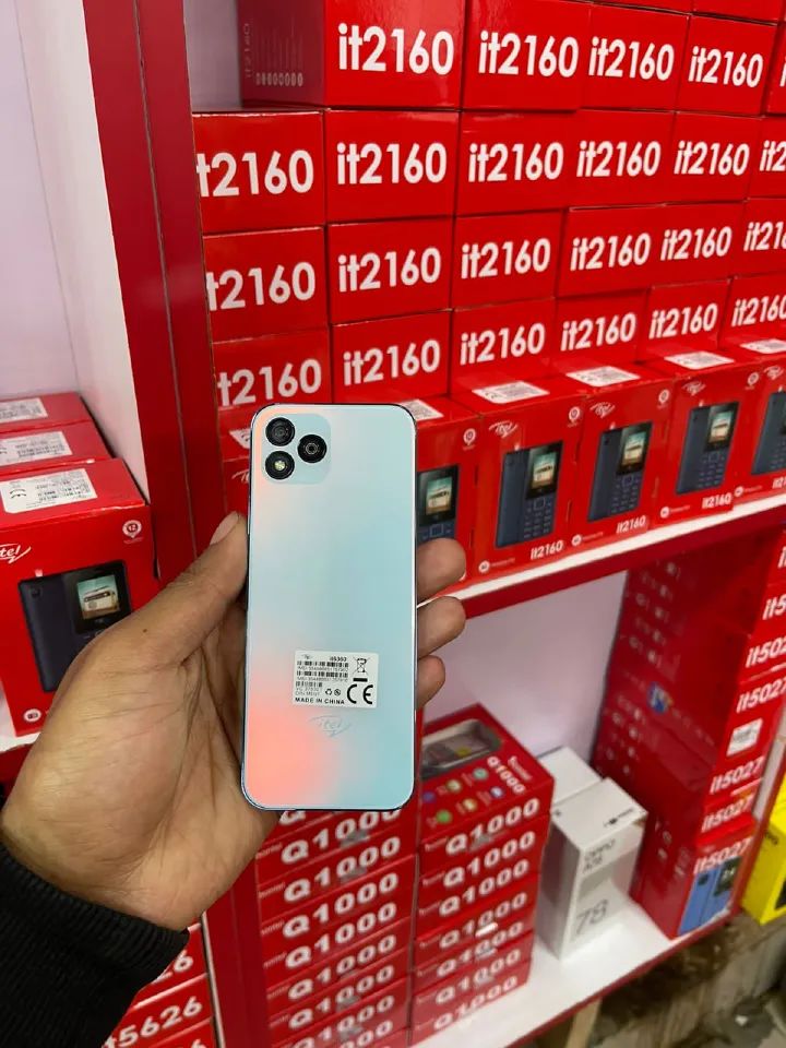 New Arrivals on Offer ITEL 6360, SMART TOUCH BUTTON DUAL SIM 2MP CAMERA, 64MB + 64MB,UPTO 32Gb, 2.8"SCREEN LONG STANDBY 2000mAh 40 DAYS FEATURE PHONE