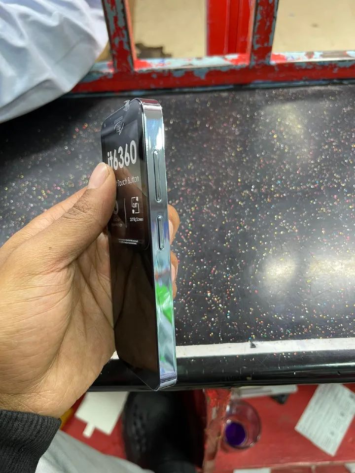 New Arrivals on Offer ITEL 6360, SMART TOUCH BUTTON DUAL SIM 2MP CAMERA, 64MB + 64MB,UPTO 32Gb, 2.8"SCREEN LONG STANDBY 2000mAh 40 DAYS FEATURE PHONE