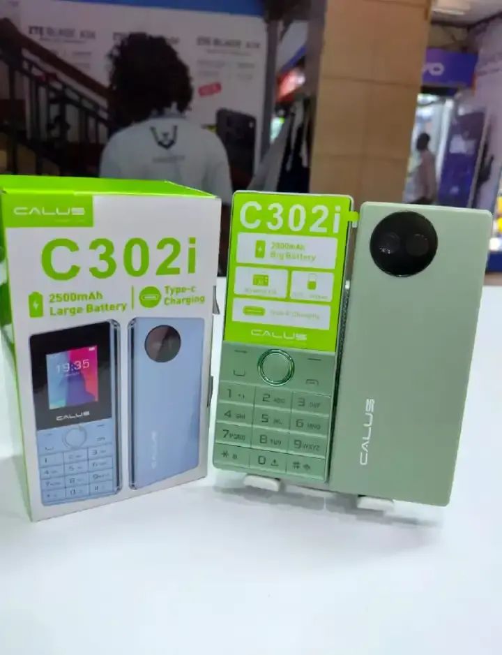 [NEW ARRIVALS!!!!]CALUS C302i phone 1.77" screen Display 2500 Battery Capacity wireless FM Torch light dual sim bright torch CALUS smart live Type C charging featured phone