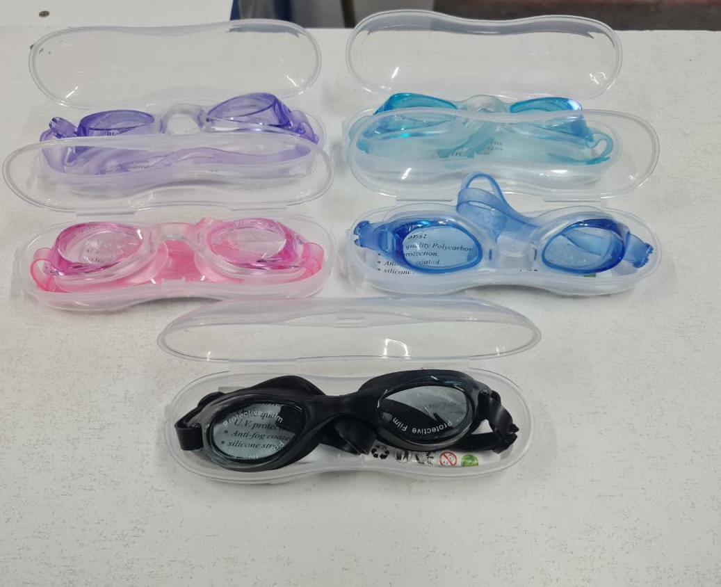 SPORTY Swimming Goggles No Leaking Anti Fog with FREE Protection Case - For Men, Women, Boys, Girls, Youth Kids Child - Triathlon Goggle - Indoor/Outdoor Swimming - Easy Adjust