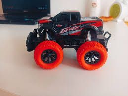 LUXURY Burst Monster Car for Kids Remote Controlled– Stunt Vehicle with Big Wheels | Durable Off-Road Car Toy for Boys & Girls