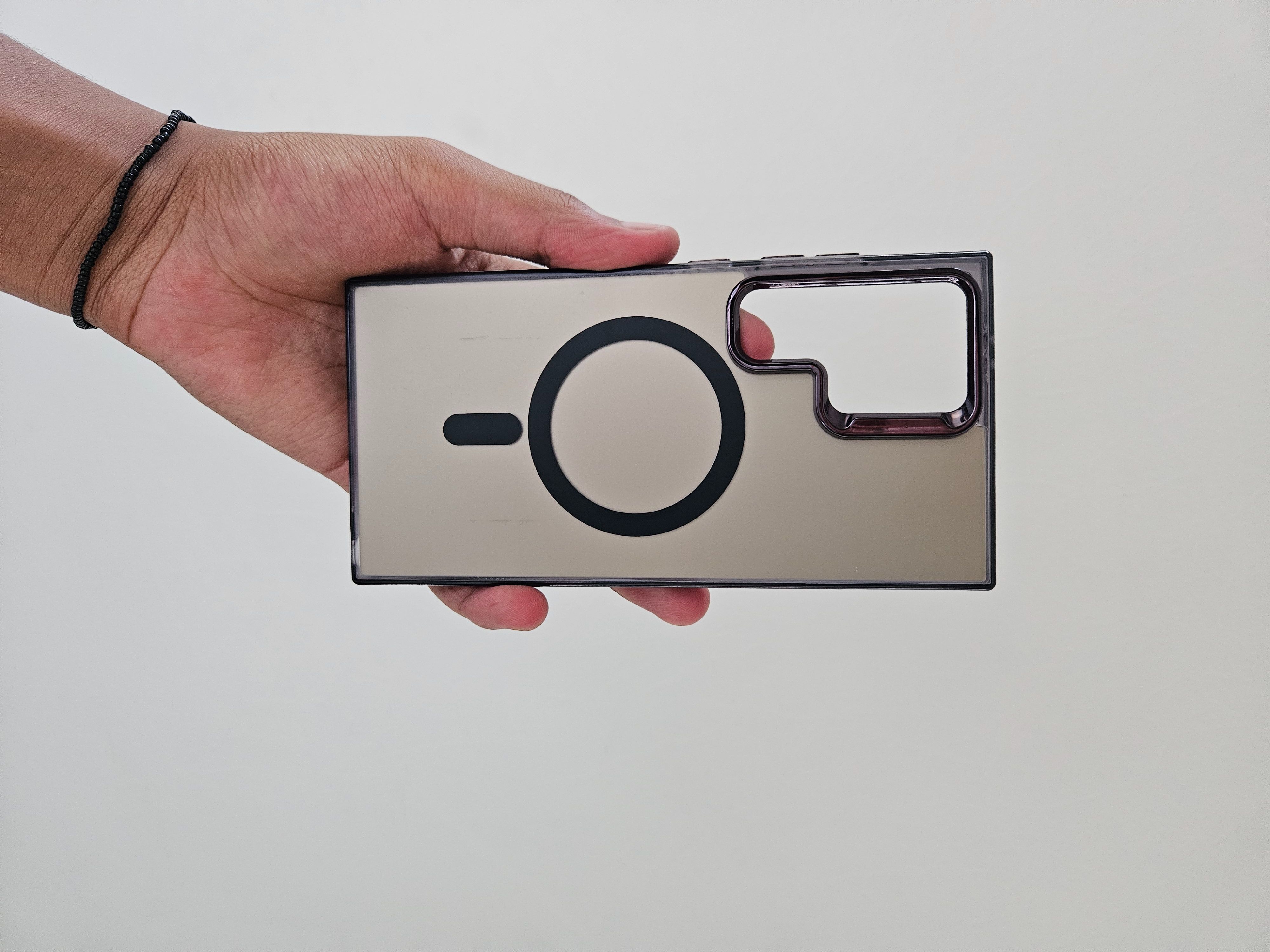 S23 ultra Luxury matte semi clear magsafe case for iphone samsung 17 pro max,s25 ultra,16 pro max 
Anti fingerprint,oil proof,dust proof