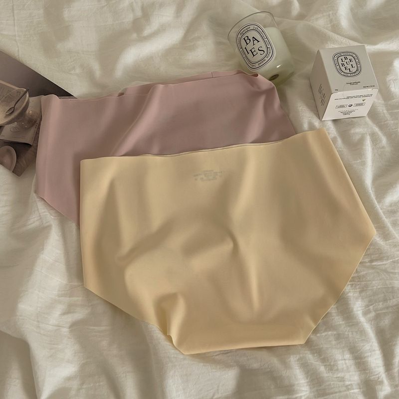 FAST SHIP 5PCS Women's Cheap Soft Underwear Thongs Panties Seamless Yoga Sport Underwear Ice Silk Assorted Breathable Briefs Fitness Mid-Waist Invisible Triangle Underwear for Women 50-75kgs FBK M27