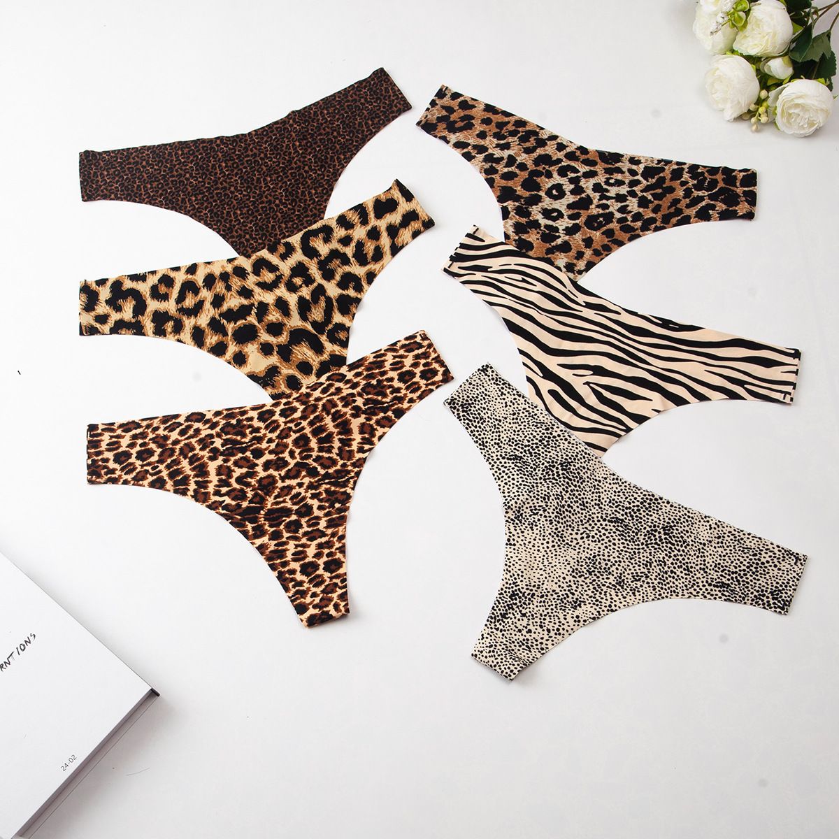 5PCS/8PCS Plus Size 50-90kgs Women's Leopard Underwear Thongs Panties Assorted Lace Splice Women's G-string Invisible briefs Underwear Clothing Ladies Super Soft Hollow out Ice Silk Panties M28