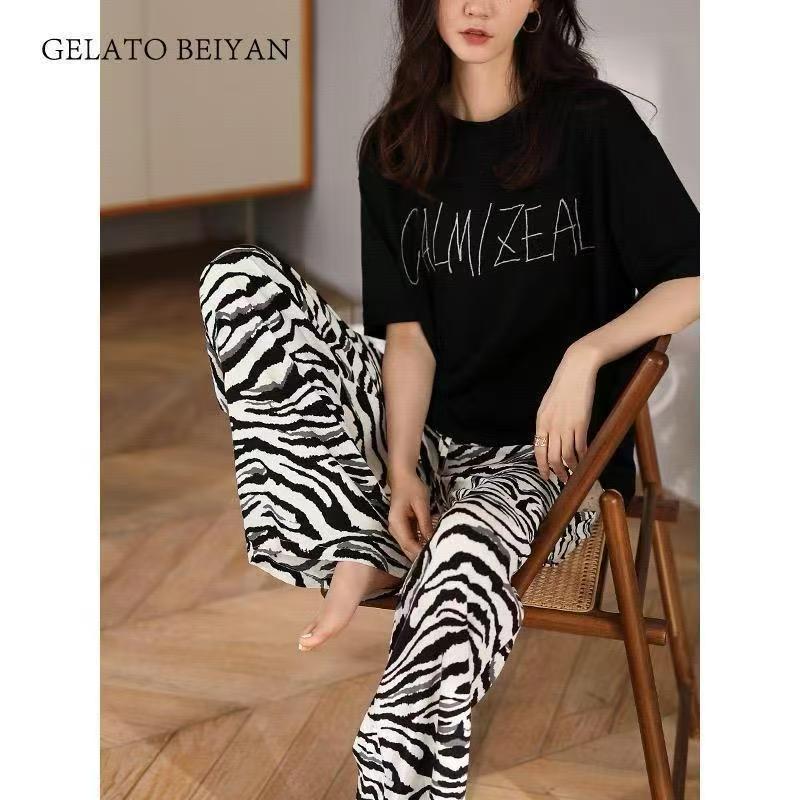 28Kinds 2 sets New Cheap Women Pajama Set Lounge Set Short Sleeve Tops Long Loose Pants Soft Sleepwear Leopard Bear Plaid Long Trousers Comfortable Homewear Loungewear Gifts set Can Wear Outdoor M118
