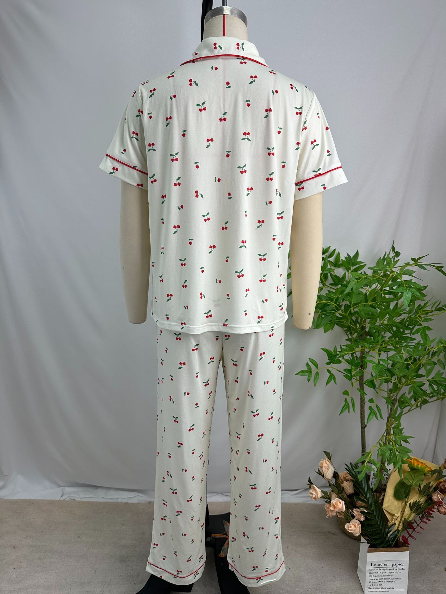 Good Quality Plus Size Women Pink Pajama Set 2 Piece Lounge Set Short Sleeve Tops Ladies Black Long Loose Pants Soft Sleepwear Dots Heart Leopard Print Homewear Outdoor Wear Best Gifts for Women M122