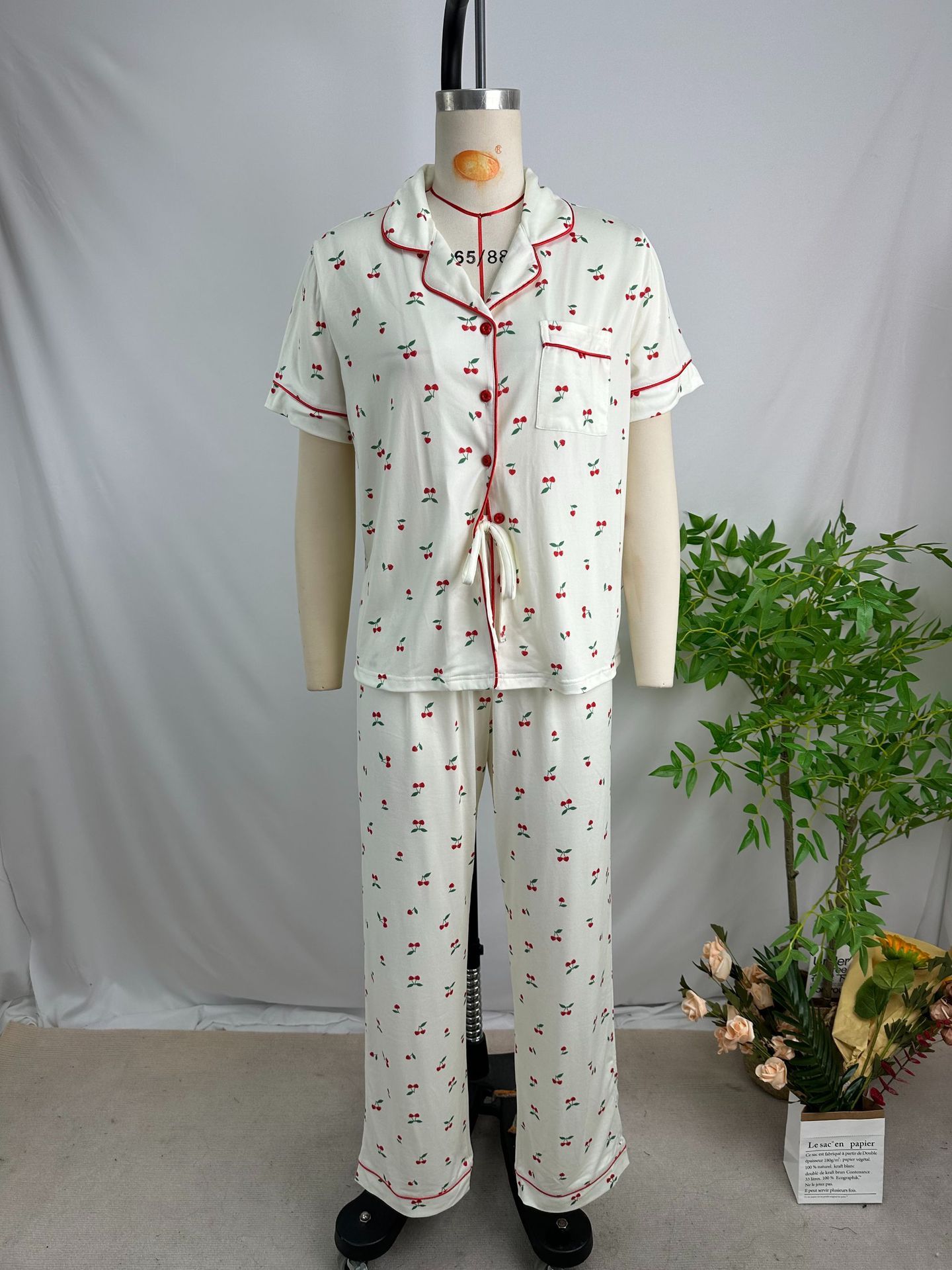 Good Quality Plus Size Women Pink Pajama Set 2 Piece Lounge Set Short Sleeve Tops Ladies Black Long Loose Pants Soft Sleepwear Dots Heart Leopard Print Homewear Outdoor Wear Best Gifts for Women M122