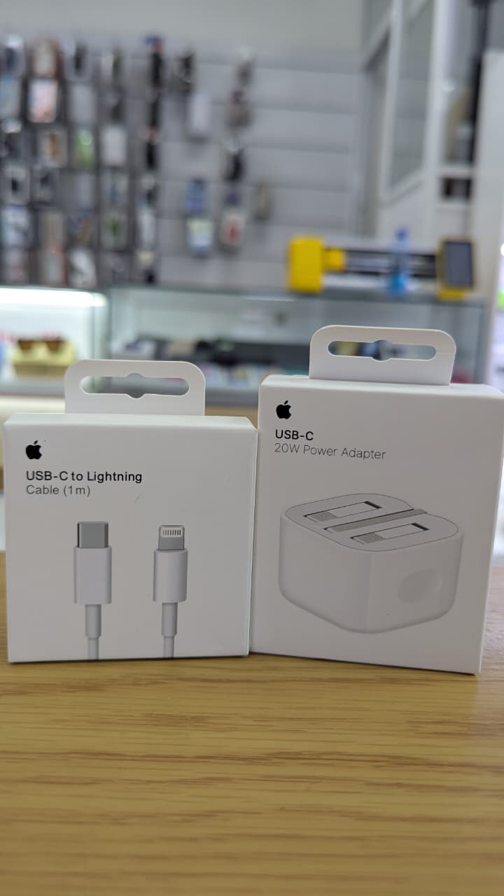 iPhone Charger 20W Power Adapter (folding pins). 1Metre Type-C to Lightning Cable. ORIGINAL Fast, compact wall accessory with foldaway prongs, plus durable sync lead for quick, safe daily charging.