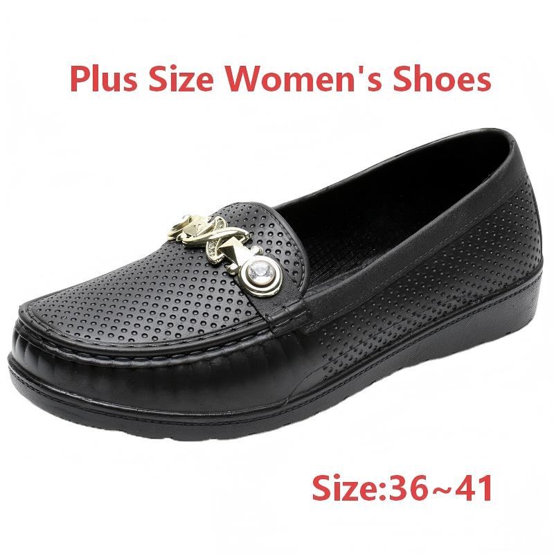 Women's Short Rain Boots, Flat Casual Fashion Rubber Shoes, Kitchen Work Shoes, Safety Rubber upper + PVC sole Shoes, Plus Size Mom Shoes, Trendy