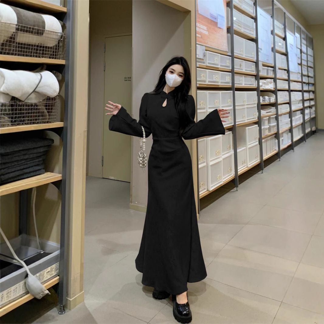 French-style cheongsam dress for women, autumn style, Hepburn-inspired little black dress, fitted waist, draping skirt