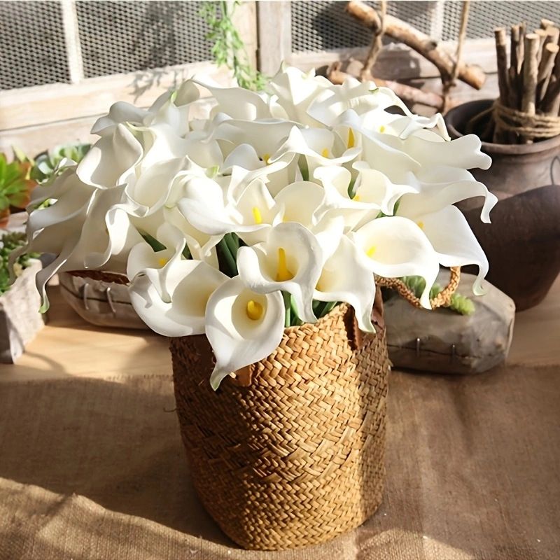 10 pieces of PU mini simulated white yellow-centered green-tailed calla lily cross-border fake flowers for brides' bouquets, home decoration, simulated plants, photography props