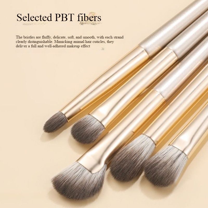 New 8-piece gold-plated makeup brush set, including eye shadow brush and eye brush, complete soft-bristled makeup brushes