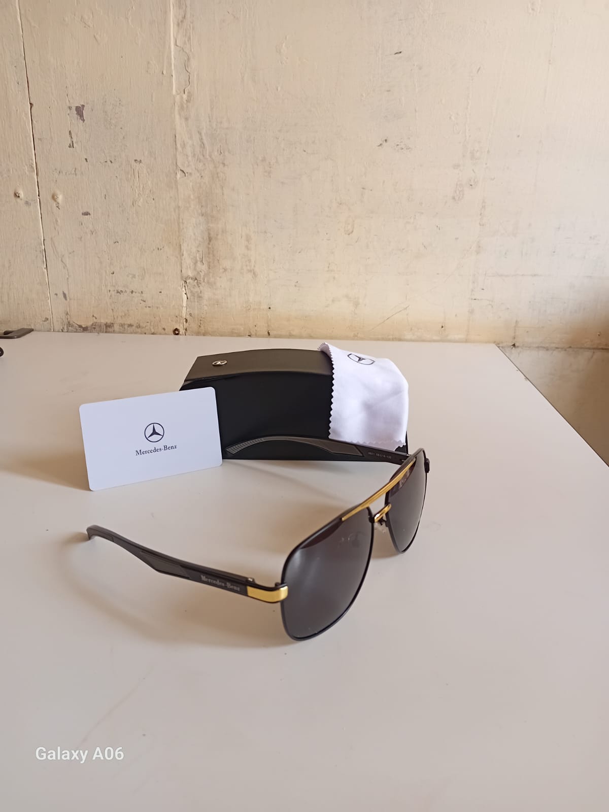 Mercedes-Benz AMG Aviator Sunglasses - Black.