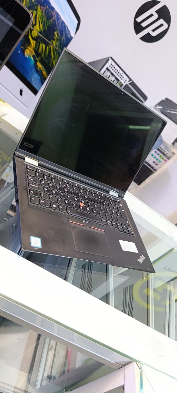 Lenovo ThinkPad X380 Yoga 8th Gen Core i5 8GB RAM 256GB SSD 13.3″ X360 Touchscreen Laptop WITH STYLUS PEN