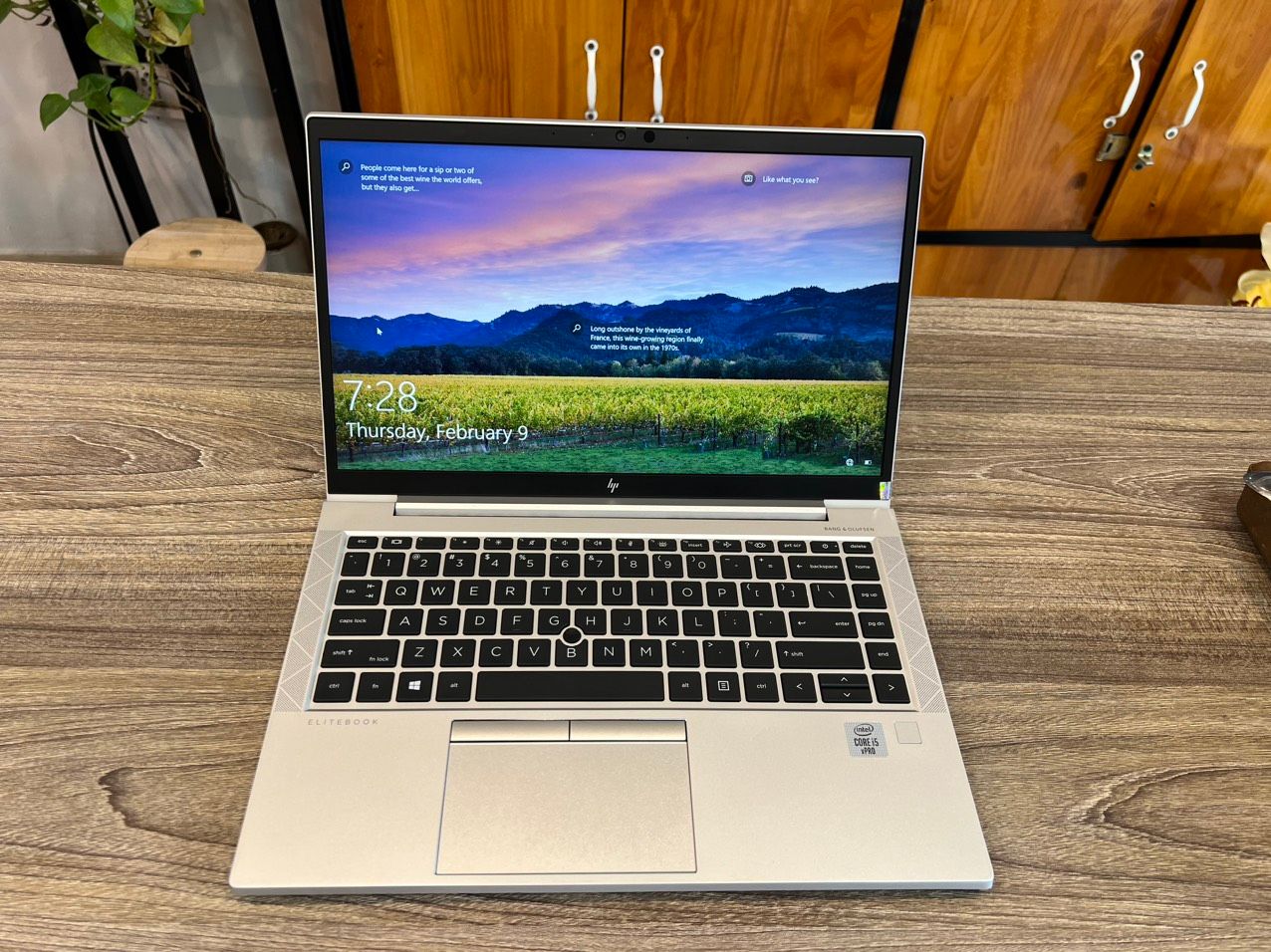 BOXED HP ELITEBOOK 840G7 INTEL CORE I7 10TH GENERATION WITH 16GB RAM MEMORY 512GB SSD 14 INCHES LAPTOP WITH ACTIVATED WINDOWS 11 AND OFFICE { 1YEAR ACTIVE WARRANTY}