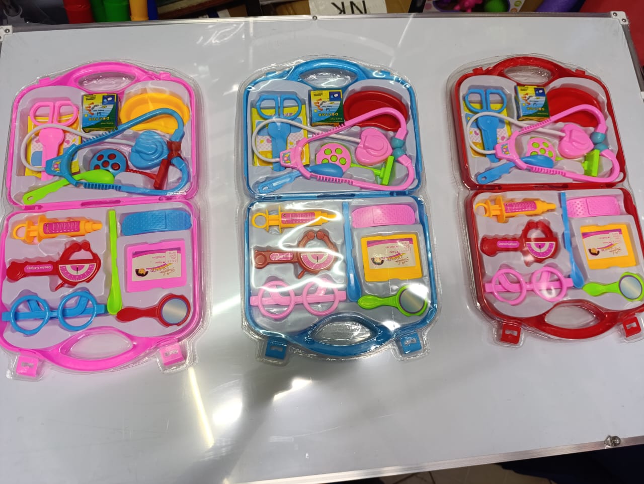 🩺 Kids Doctor Play Set – Fun Learning Toy 👩‍⚕️Let kids explore their imagination with this colorful doctor play set! Perfect for role-play and learning while having fun✨✔ Complete