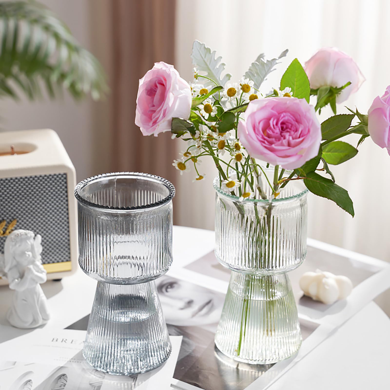 🌸 Elegant Glass Flower Vase – 800ml (10×19cm) – 2 Stylish Shapes ✨Add a touch of class to your space with this modern ribbed glass flower vase, perfect for elevating any room décor