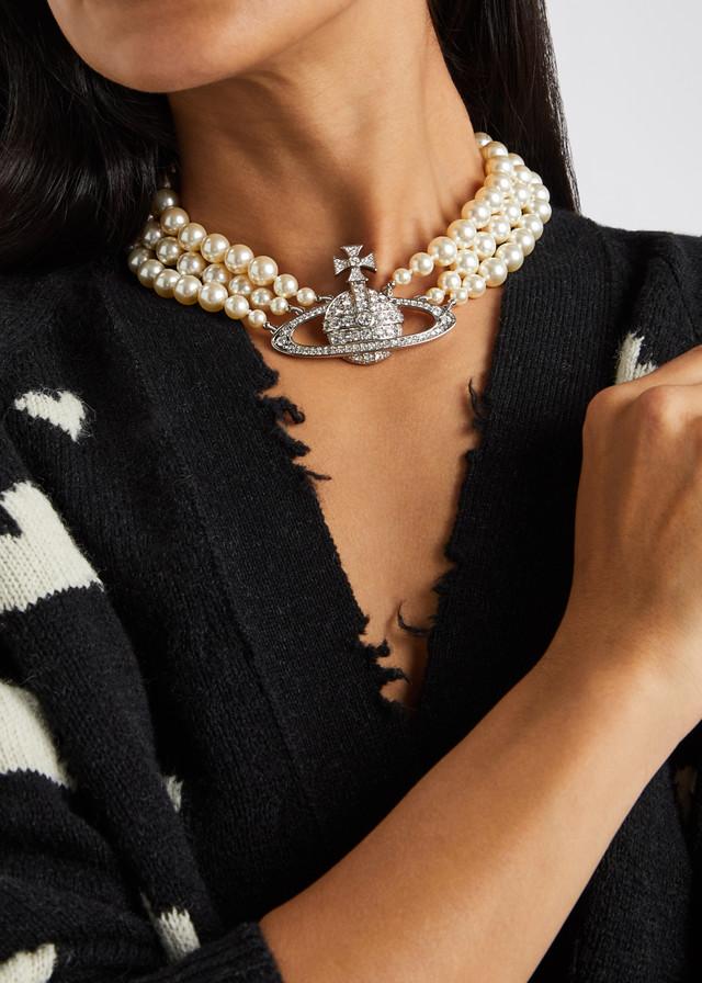 Three Row Bas Relief faux pearl choker