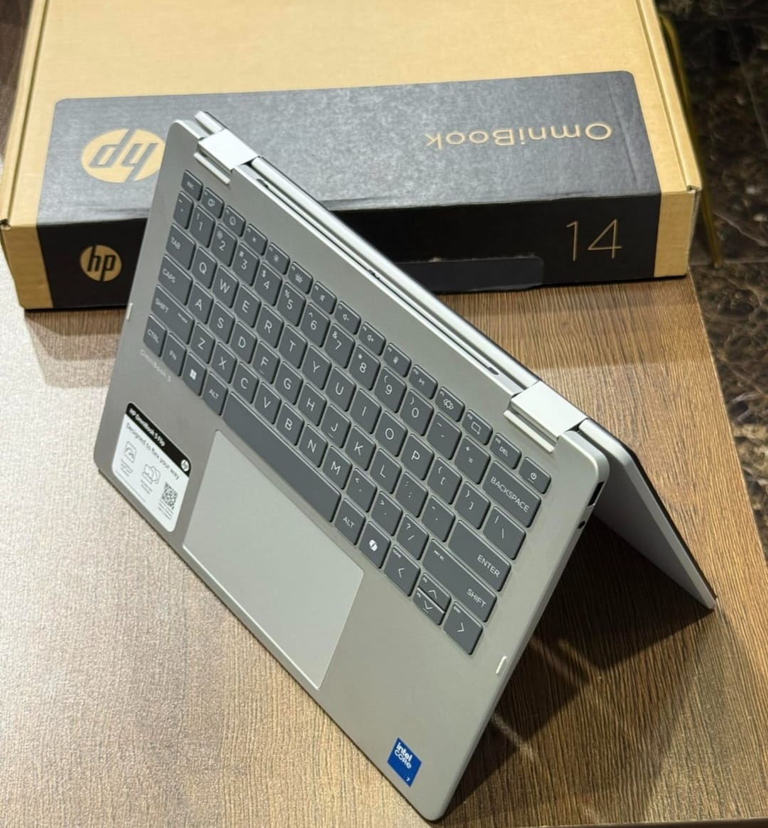 Brand New Hp Omnibook 5 Flip 14 inch Intel Core 7 16gb ram/512gb ssd Touchscreen x360 Integrated Intel Graphics Backlit keyboard with a free Laptop Bag and N-p9max headphone