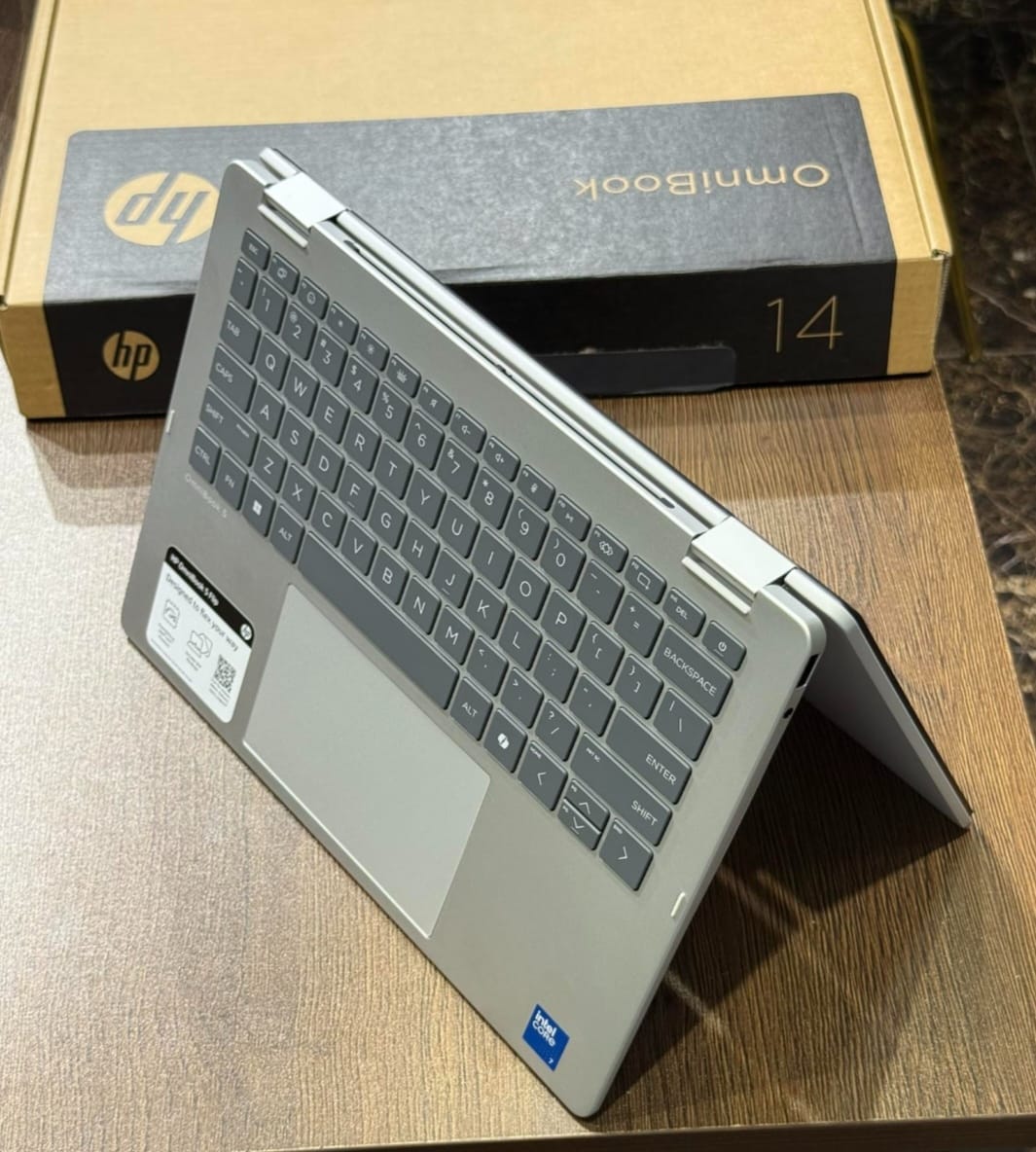 Brand New Hp Omnibook 5 Flip 14 inch Intel Core 7 16gb ram/512gb ssd Touchscreen x360 Integrated Intel Graphics Backlit keyboard with a free Laptop Bag and N-p9max headphone