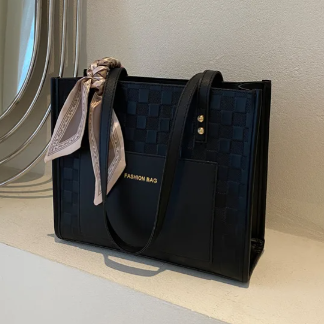 Handbag Women's Casual Fashion Tote Bag Large Capacity Single Shoulder Bag Women's Silk Scarf Girl Bag Local fast delivery