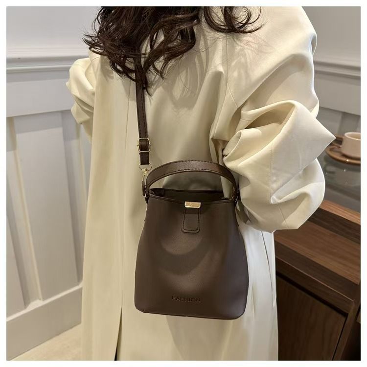 Newly-Released Fashionable Handbag For Women In Korean Style - Versatile Bucket Bag. Korean-Style Simple Crossbody Bag Top Quality Across The Entire Network.