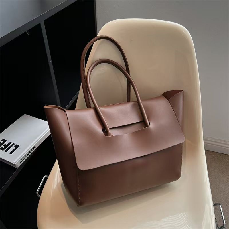 The New Large-Capacity Handbag - The Women's Commuter Tote Bag The Versatile Crossbody Bag - Has The Best Quality And First-Class Service Across The Entire Network.