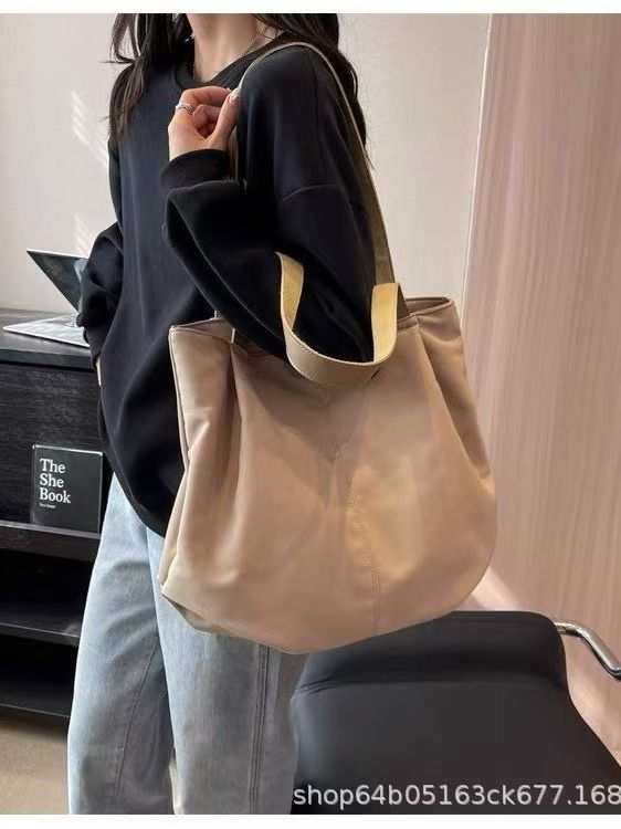Leisure Large-Capacity Bag - Women's Summer Fashionable Single-Shoulder Bag - Simple And Versatile Canvas Tote Bag - College Student's Class Bag