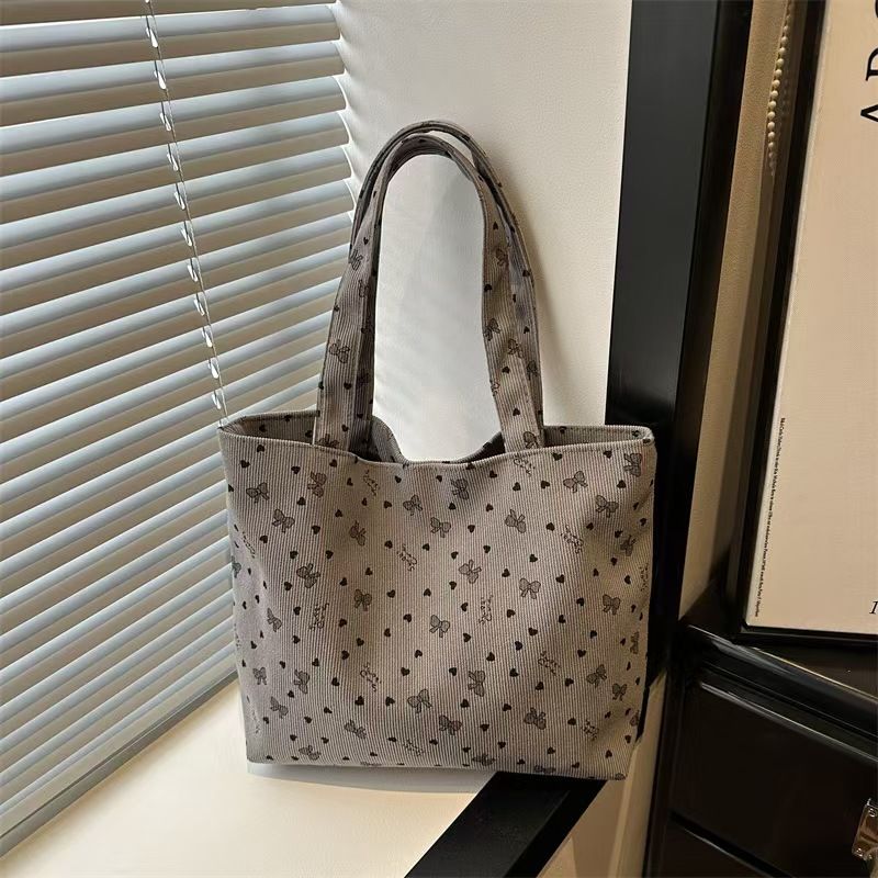 Korean-Style Relaxed Style Shoulder Bag With Large Capacity Crossbody Bag Suitable For All Occasions Versatile For Commuting And Office Use Schoolbag For Students During Classes Tote Bag