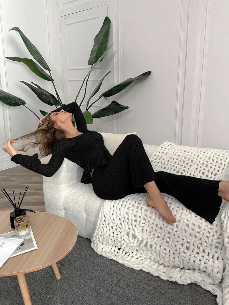 Fashionable Best-Selling Women's Velvet-Touch V-Neck Long Sleeve Long Pants Loungewear Wearable Outside Comfortable Homewear for Ladies