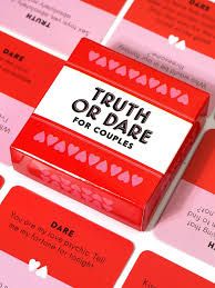 PREMIUM Truth or Dare for Couples: 50 Questions & 50 Challenges: 50 Questions and Challenges