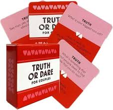 PREMIUM Truth or Dare for Couples: 50 Questions & 50 Challenges: 50 Questions and Challenges