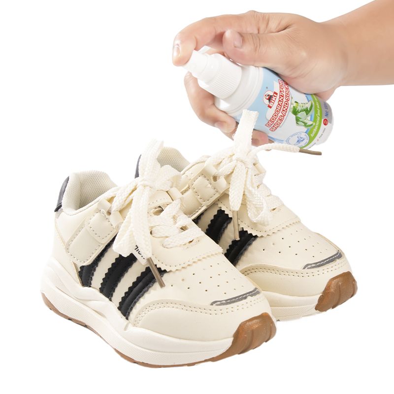 4 in 1 Sneaker Care Foam Cleaner, Deodorant Towel  and Brush Cleaning Kit