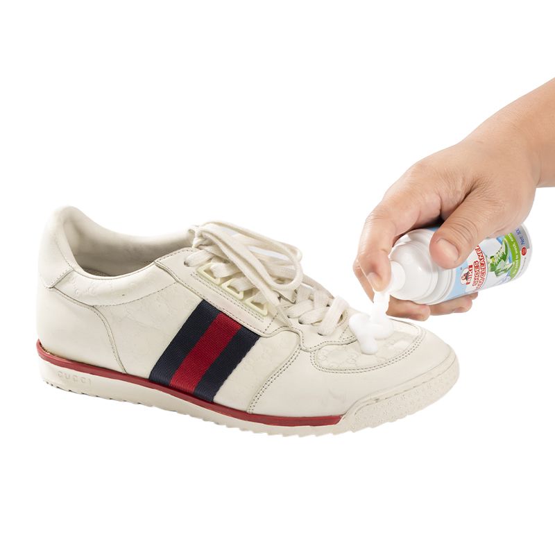 4 in 1 Sneaker Care Foam Cleaner, Deodorant Towel  and Brush Cleaning Kit
