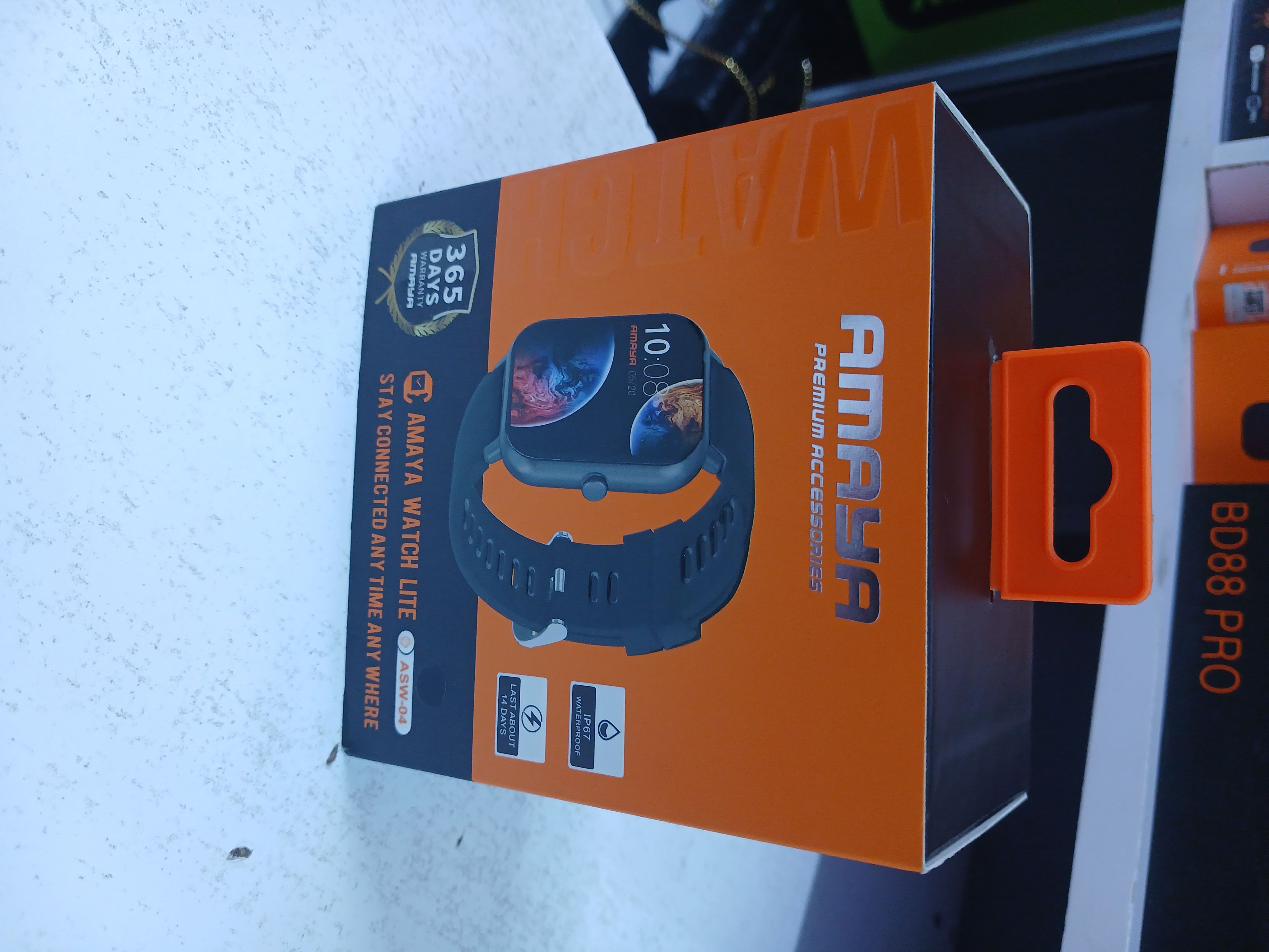 AMAYA WATCH LITE ASW-04 , 1.83" LCD DISPLAY, IP67 WATER AND DUST PROOF, 240mAh BATTERY CAPACITY, WITH SPORTS MODES, HEART RATE MONITOR, BLOOD OXYGEN MONITOR , BLUETOOTH  CALLING AND SLEEP TRACKING.