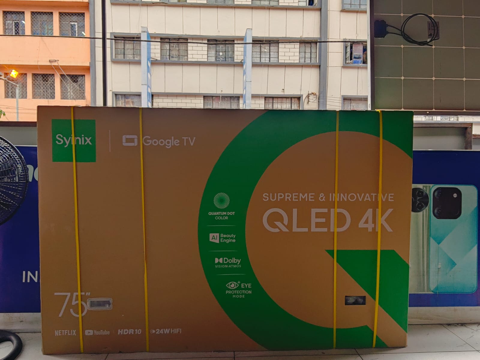 Frameless Smart Android syinix TV with Bluetooth, YouTube, Chromecast, Netflix, Play Store, Stereo Box Speaker & Built-in Stabilizer