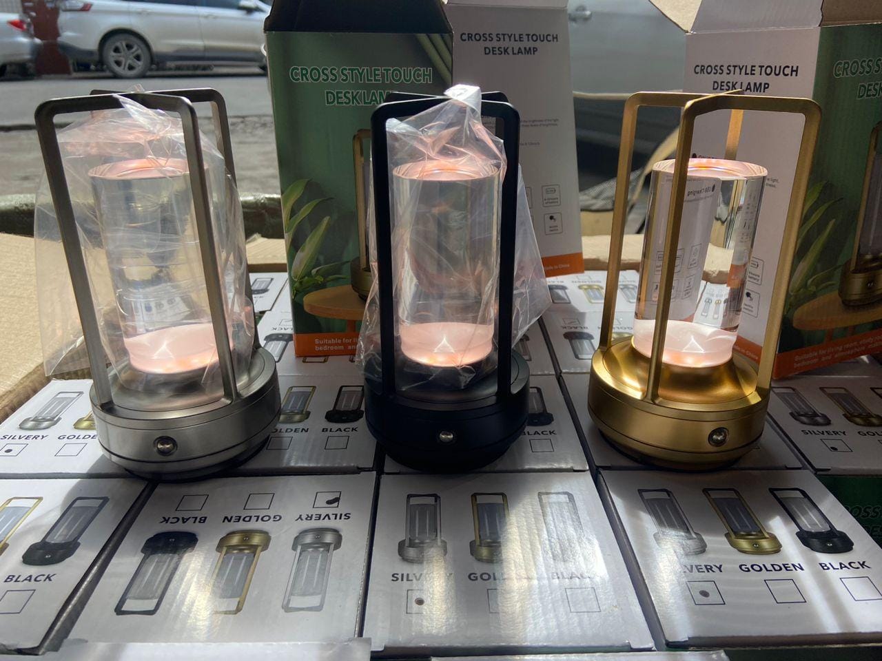 Stemless dimmable table lamp change and rechargeable