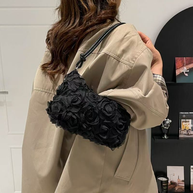 Lady tote bag made of fabric, stylish and elegant, long style, small rose-shaped pocket handbag, crossbody bag, new style women's bag, high appearance level